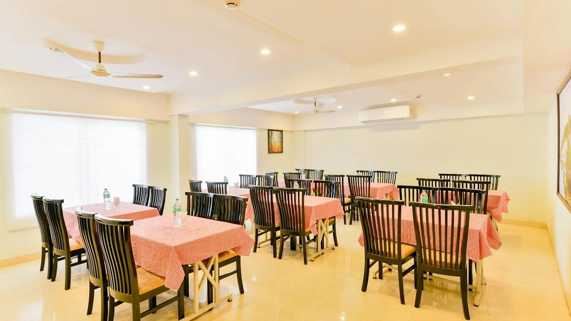 Super Townhouse Vembanad Tourist Home Vaikom 3*,