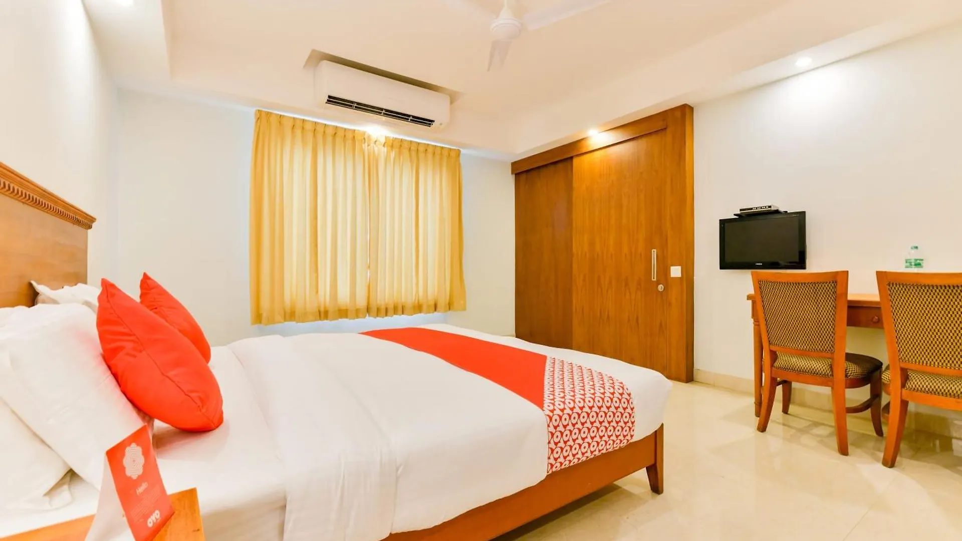 Hotel Super Townhouse Vembanad Tourist Home Vaikom