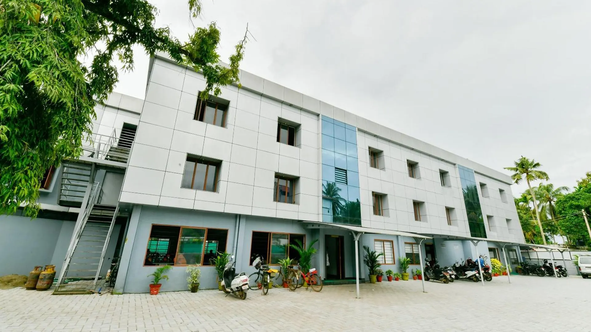 Townhouse Vembanad Tourist Home Vaikom India