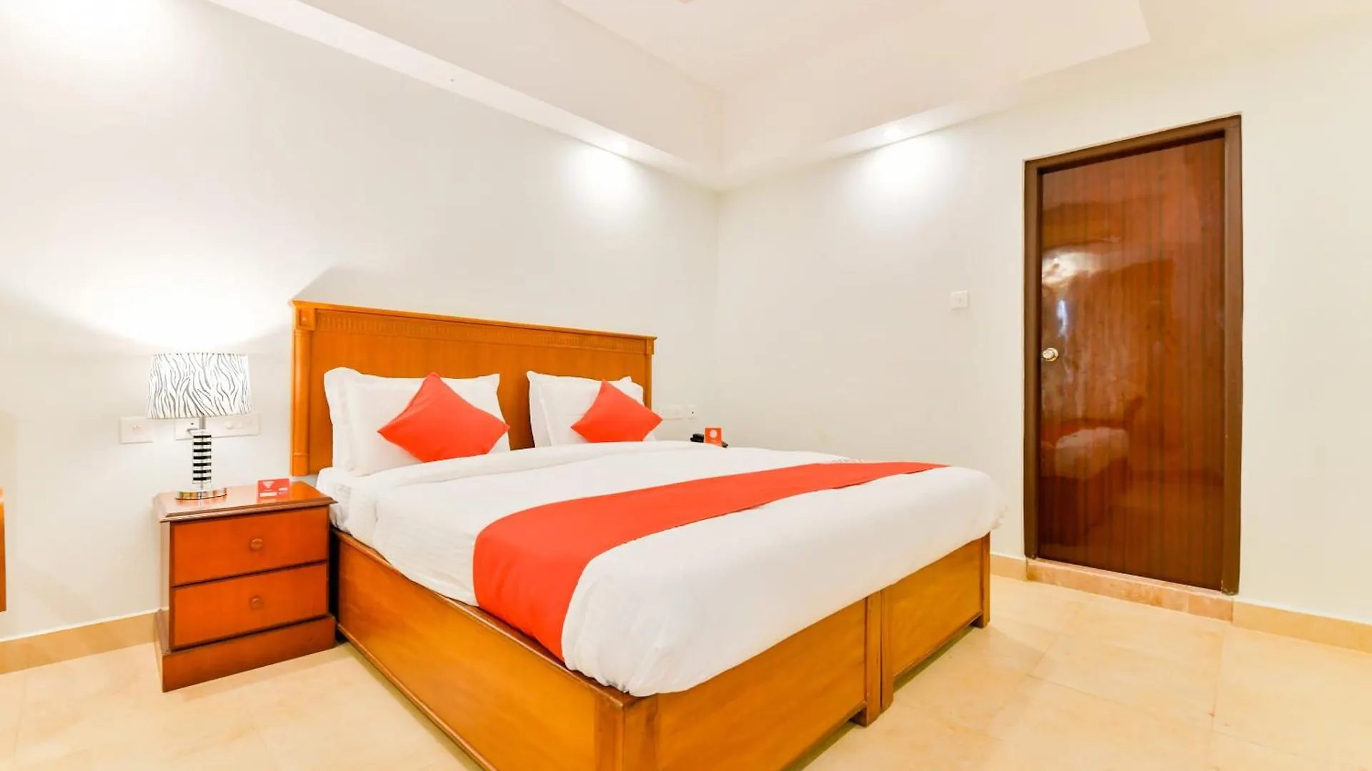 Townhouse Vembanad Tourist Home Vaikom Hotel